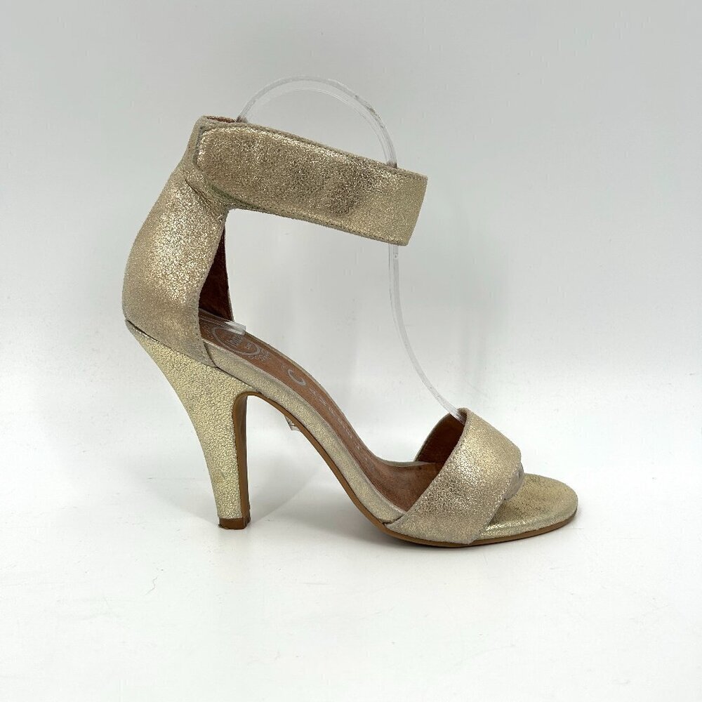 JEFFREY CAMPBELL Gold Metallic Leather Open Toe Ankle Strap Heel Sandals 7.5